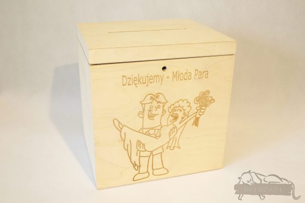 Drewniane pudełko na koperty ślubne małe-grawer